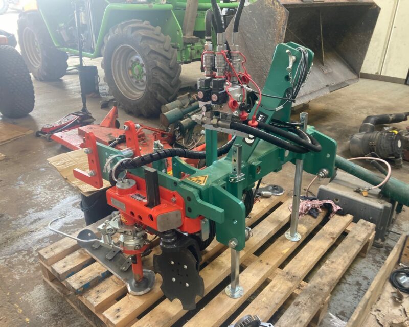 CLEMENS INTER-ROW WEEDER