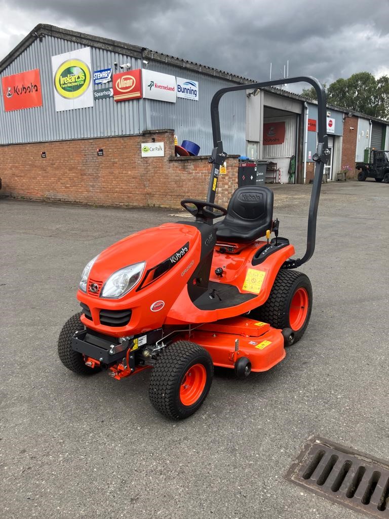 Ex demo discount ride on mower