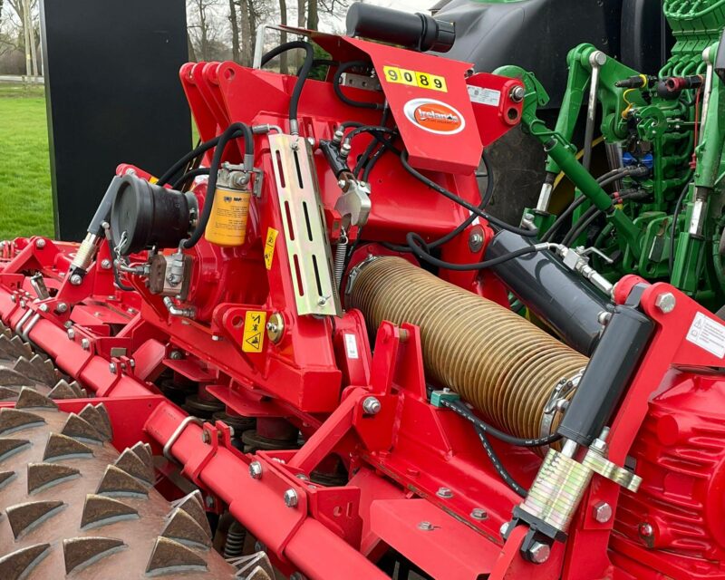 KVERNELAND 6M POWERHARROW