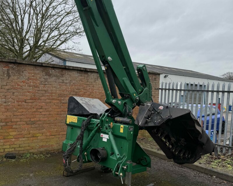 SPEARHEAD VFR 600 HEDGE CUTTER (2013)