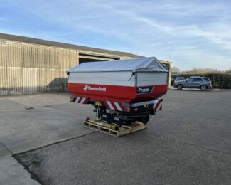 KVERNELAND EXACTA TL GEO 1875 FERTILISER SPREADER