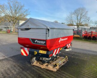 KVERNELAND EXACTA TL GEO 1875 FERTILISER SPREADER