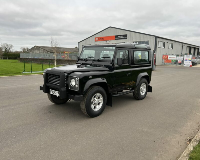 LANDROVER DEFENDER 2.5 TD5XS 3d 120BHP (2005)