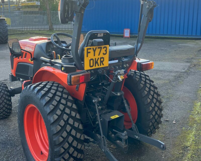 KUBOTA LX401 COMPACT TRACTOR (2023)