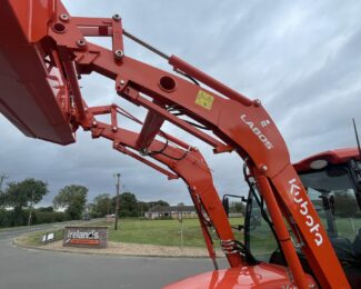 KUBOTA L2452 COMPACT TRACTOR & LOADER (2023)