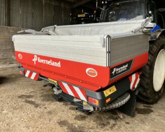 KVERNELAND TL GEO FERTILISER SPREADER (2020)