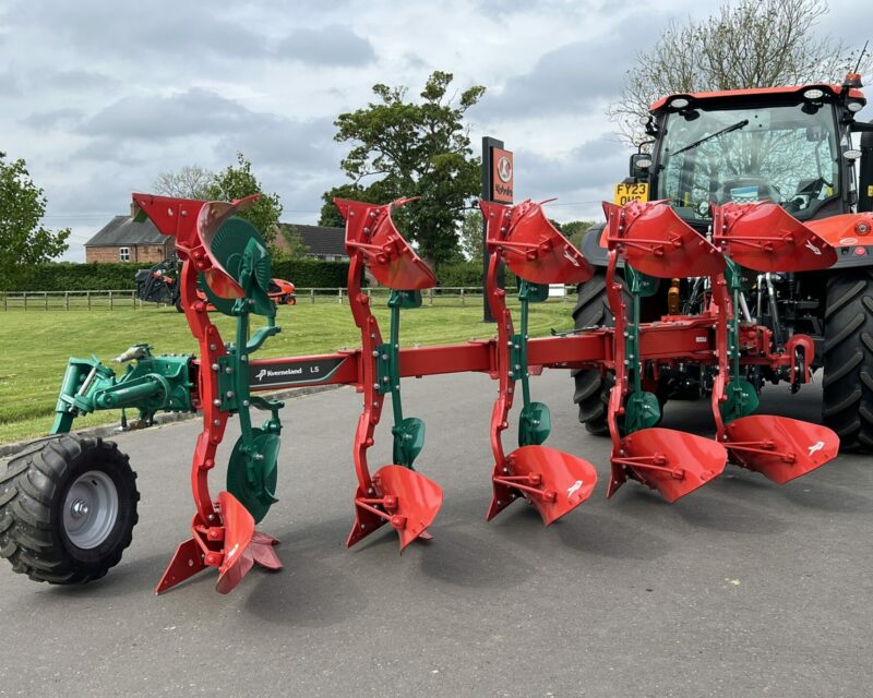 KVERNELAND LS 5 FURROW PLOUGH (2024)