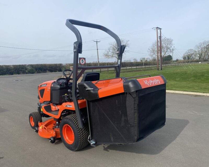 KUBOTA G261 LD RIDE ON MOWER