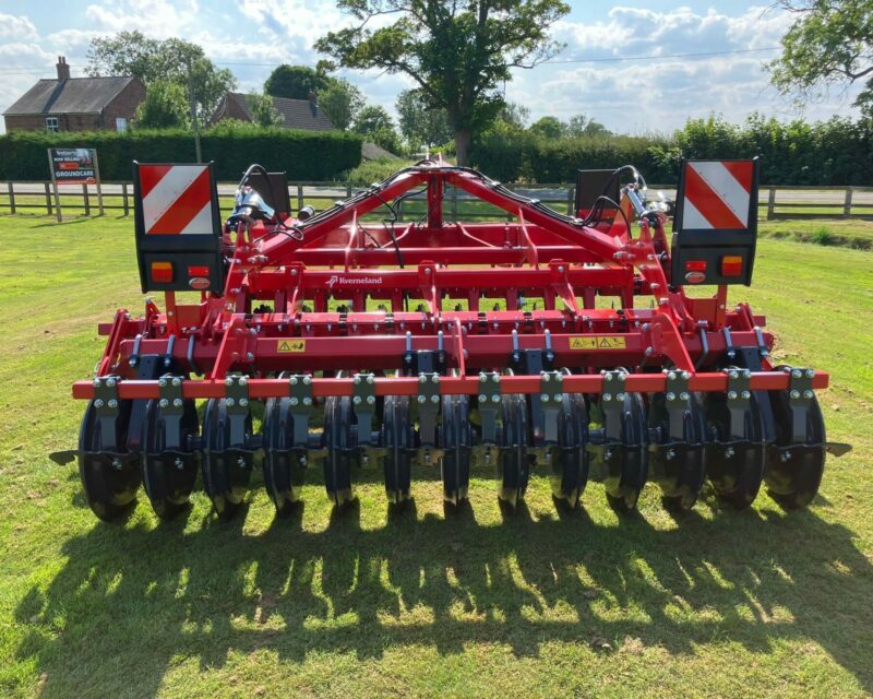 KVERNELAND DTX 300 CULTIVATOR