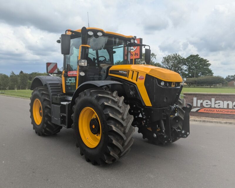 JCB FASTRAC 4220 ICON