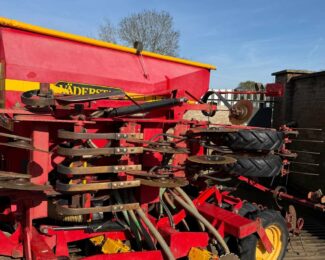 VADERSTAD RAPID 400F DRILL